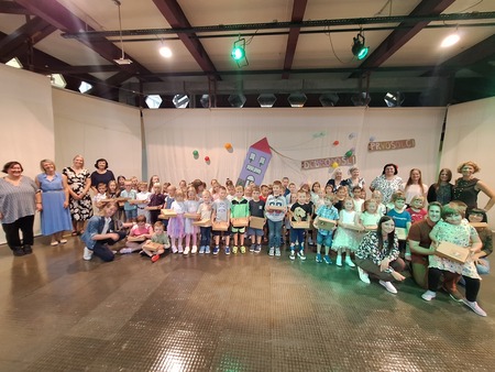 OŠ Tolmin_sprejem prvošolcev 25-26 (arhiv šole)